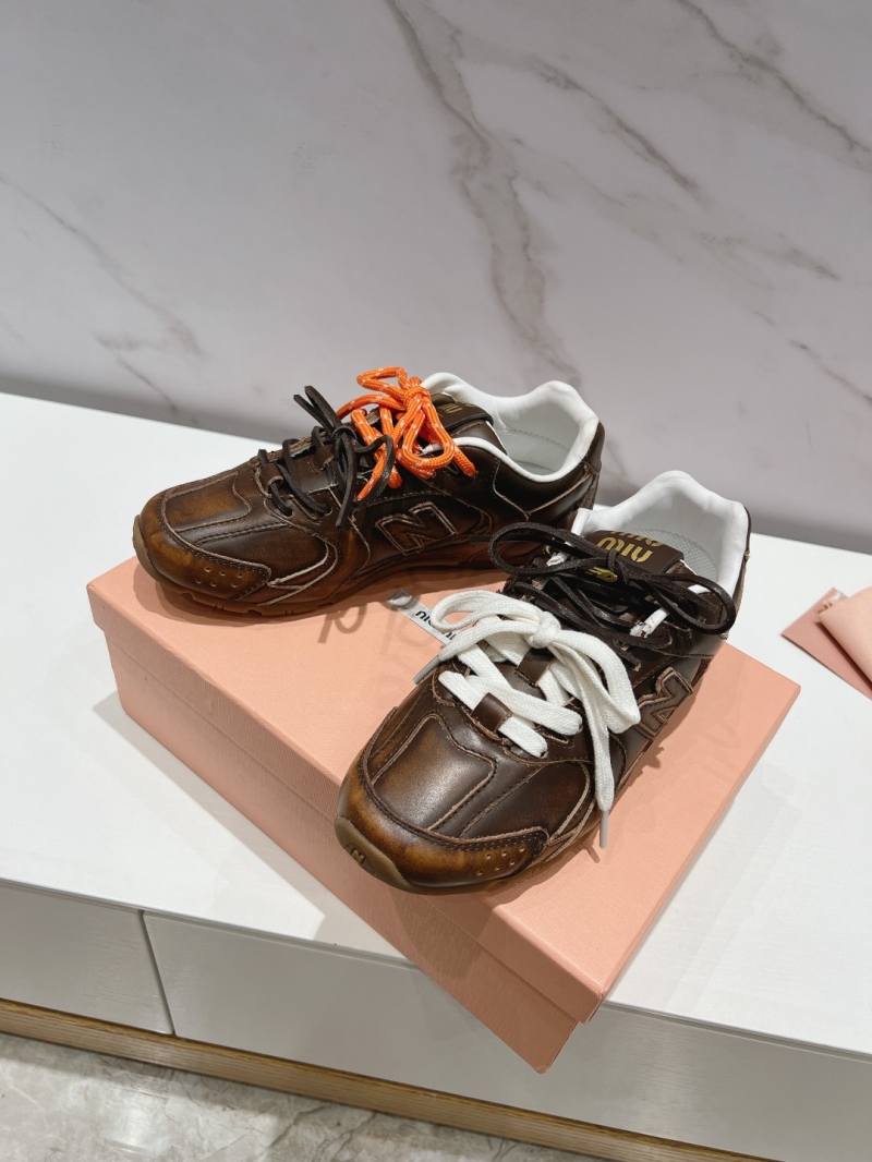 Miu Miu Casual Shoes